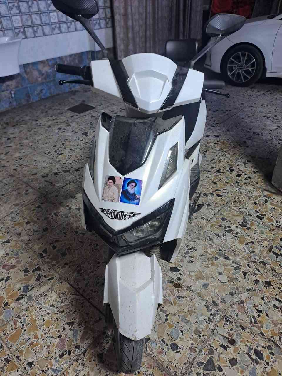 سلام عليكم  دراجه شحن سكنس جيتي  مديل 24 للبيع مده الشراء 6اشهر   ٦ بطاريات  ٧٠ كليو متر  تمشيك
للبيع سعر ٨٥٠ بيه مجال  مكاني بغداد لورفلي  
***********.  واتساب
