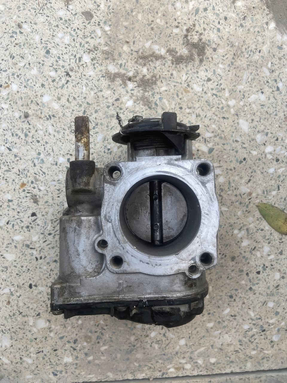 جويتر كهربائي دايو نوبرا  موديل 2000  تفصيخ اصلي ضمان  الفحص والتشغيل بسعر مناسب جداً 

العنوان : النجف 
الاتصال ***********
