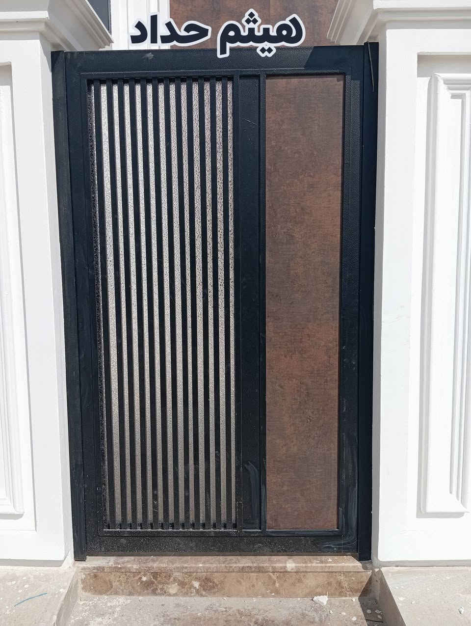 باب سلايت مع خدمي منفصل 
من اعمالنا 
هيثم حداد 
***********
