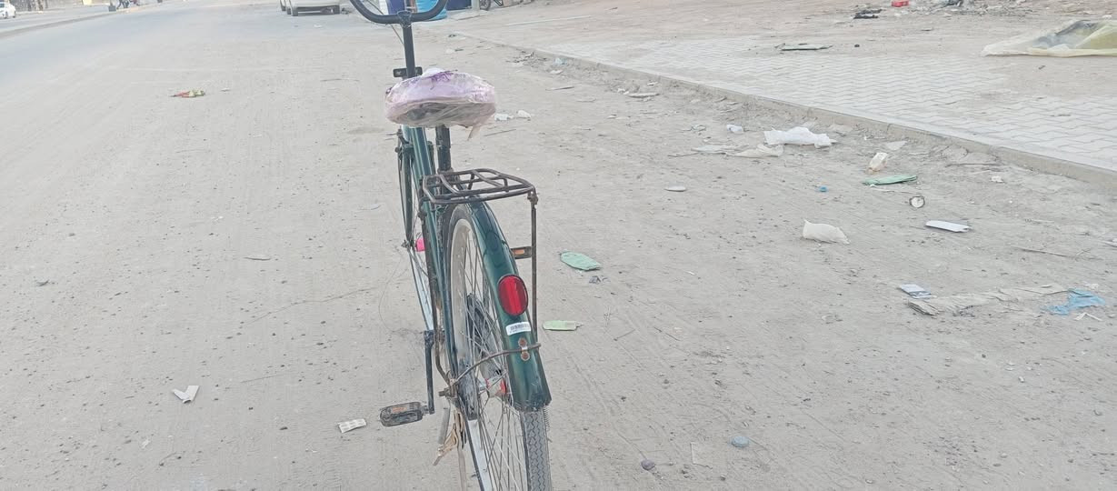 للبيع في النجف حي ميسان السعر 80 وبي مجال مستعجل على الرقم ***********
