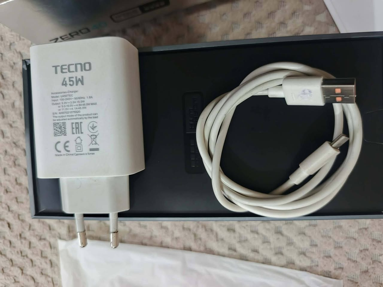 السلام عليكم
للبيع
infinx zero 40 4G
انفنكس زيرو اربعين فور جي
كامره اماميه 108MK
والخلفيه 50MK
ذاكره 512
والعشوائيه 8+8
بطاريه 5000
وبمعالج قوي جدا
الجهاز نضيف جدا واستخدام شخصي وقليل مع كامل ملحقاته
كارتونه + شاحنه الاصليه 
الجهاز مداخل اي صيانه ولا مبدل بي شي ع (الفحص) 
المراوس شعدك نزل


**إذا كنت صاحب هذا الإعلان وتريد حذفه لأي سبب، رجاءا أرسل رسالة إلى الدعم الفني**