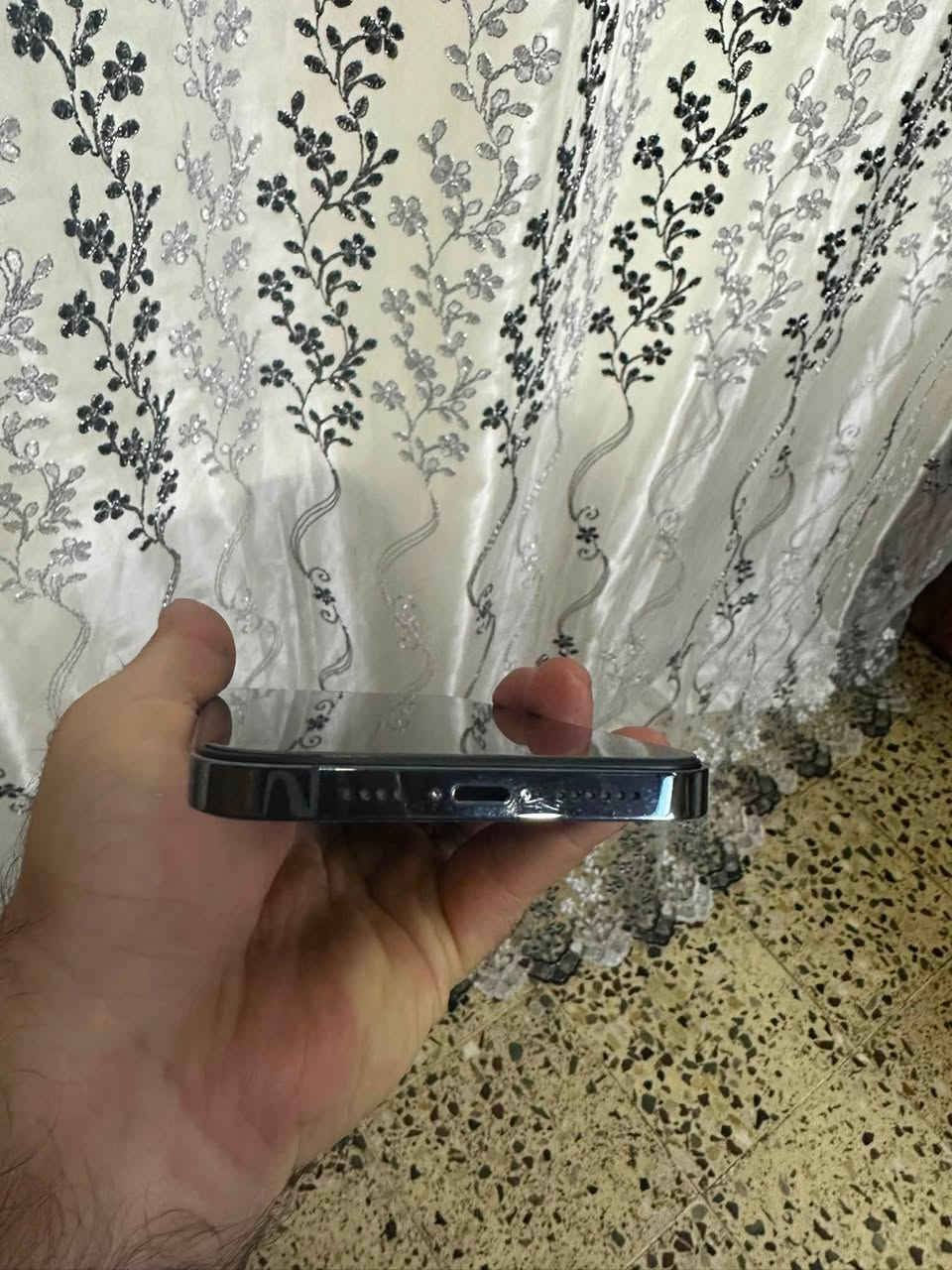 متاح 12 برو ماكس ذاكرة 512 دبل سيم كله شغال شرط حتى الفيس إيدي مستبدل شاشة وبطارية حيل زينين وكلشي مايفرق عن الأصلي شرط السعر 425 ألف


**إذا كنت صاحب هذا الإعلان وتريد حذفه لأي سبب، رجاءا أرسل رسالة إلى الدعم الفني**