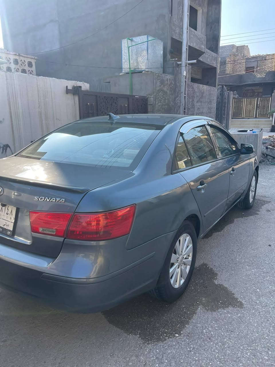 سوناتا ٢٠٠٩امريكي صبغ عام بدون اي دواخل شرط 
٢٤٠٠
كير مكينه تبريد وتدفئه كله شرط 
رقم ديالئ 
مكاني صلاح الدين بلد 
98مجال كلش بسيط
***********
