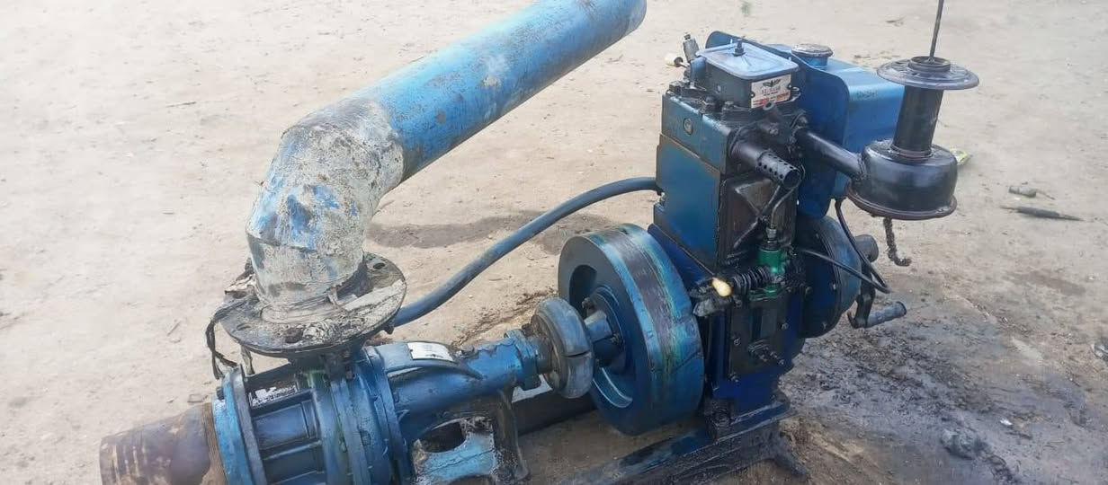 السلام عليكم ماطور البيع أبو العشرة شرط الشغل مكاني ناصريه قلعه سكر السعر 450 وبيه  جاهز معه صونده 6مترالستفسار ***********
