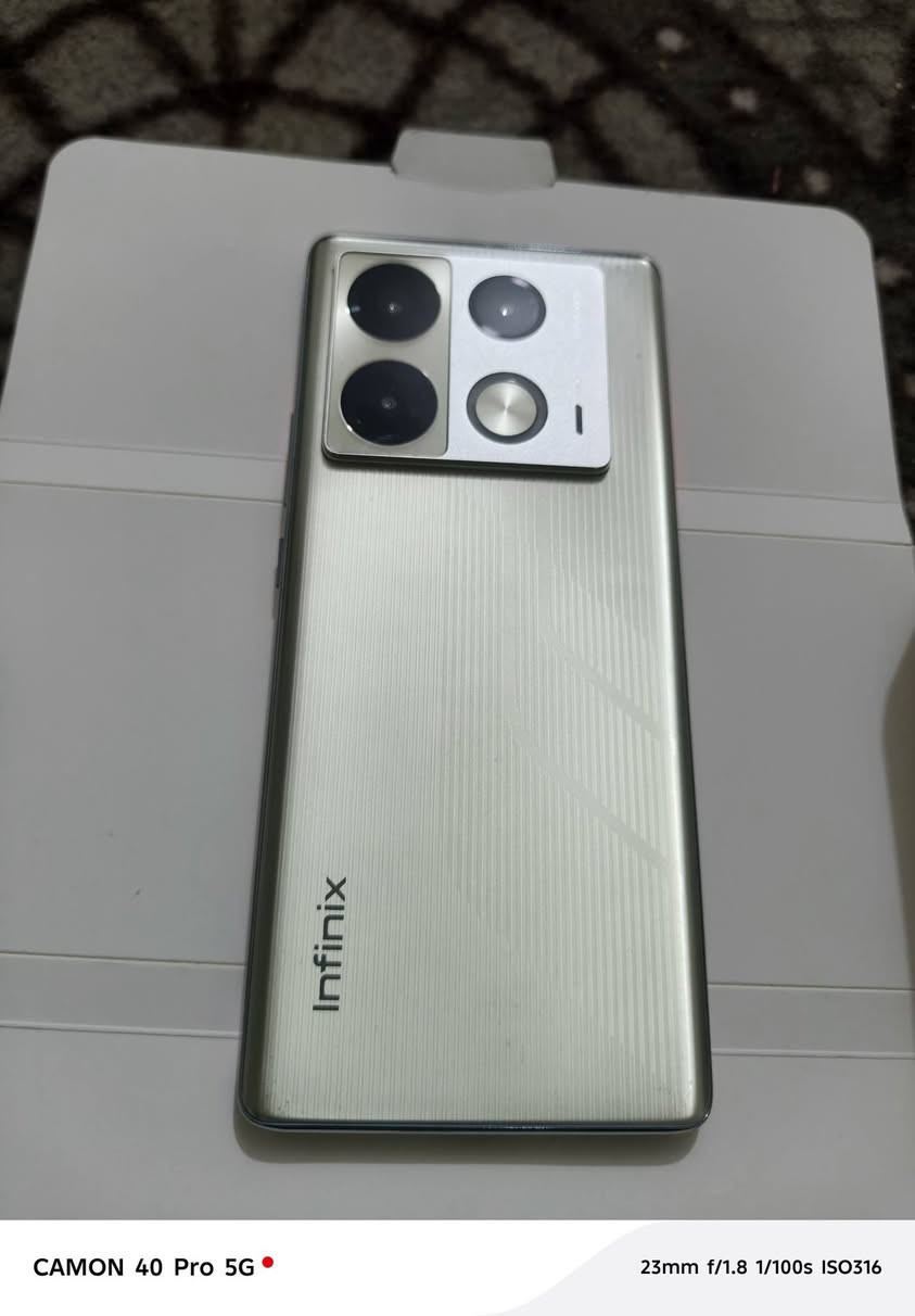 جهاز للبيع انفكس نوت ٤٠ برو مستخدم ٦ اشهر فقط نضافه فول السعر ٢٠٠ الف مكاني بغداد الدوره 
***********
