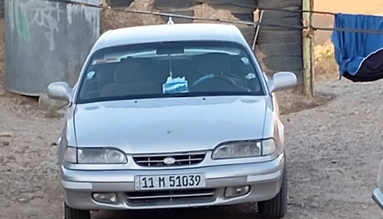 سوناتا تو 1994 
كير اوتو مكينه 2000 مفتوح
تخم تاير 
صدر امامي نص عمر 

رقم بغداد انكليزي 
السعر 55وبيها مجال حك الجية
مكاني ديالى حمرين


**إذا كنت صاحب هذا الإعلان وتريد حذفه لأي سبب، رجاءا أرسل رسالة إلى الدعم الفني**