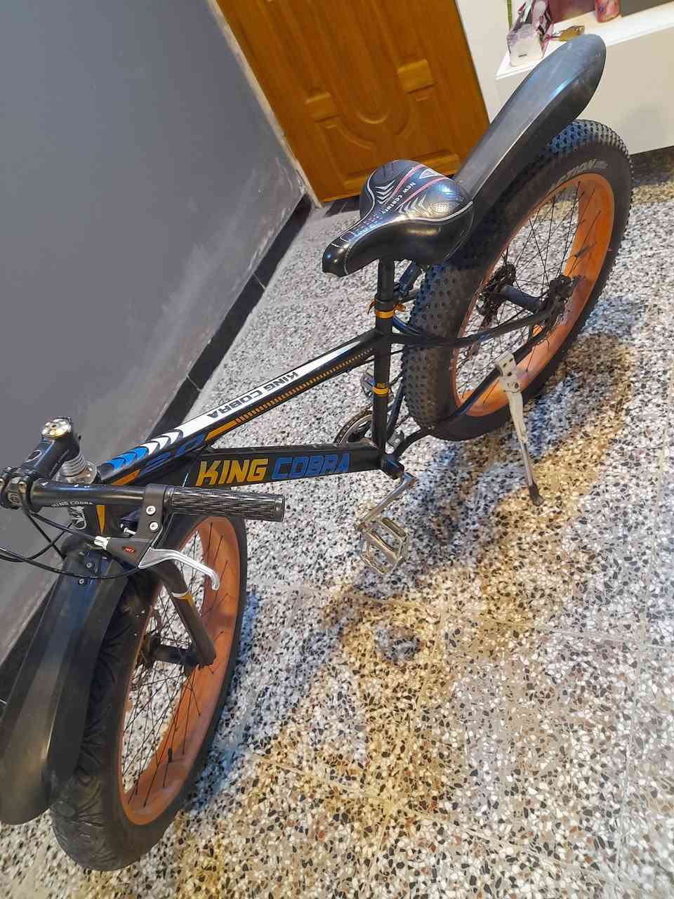 بايسكل دبابه  حجم 26 نضيف كلش للبيع يتحمل  وزن 210 كيلو السعر 225 وبي مجال للشراي العنوان البياع


**إذا كنت صاحب هذا الإعلان وتريد حذفه لأي سبب، رجاءا أرسل رسالة إلى الدعم الفني**