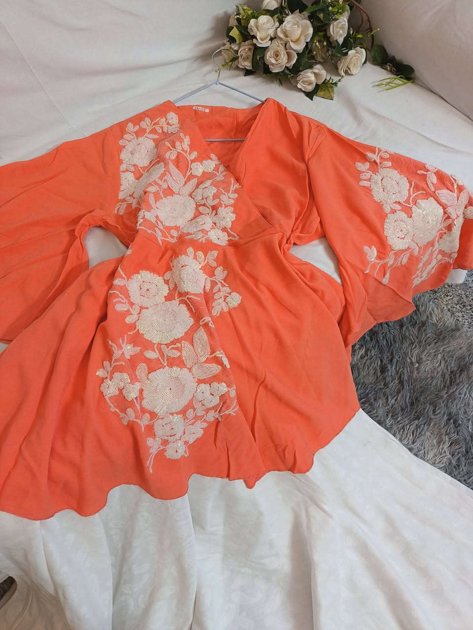 دراعة كويتي وممكن فستان ينلبس عليه حزام ابيض يطلع يجننن
ق إكسين ب١٧


**إذا كنت صاحب هذا الإعلان وتريد حذفه لأي سبب، رجاءا أرسل رسالة إلى الدعم الفني**