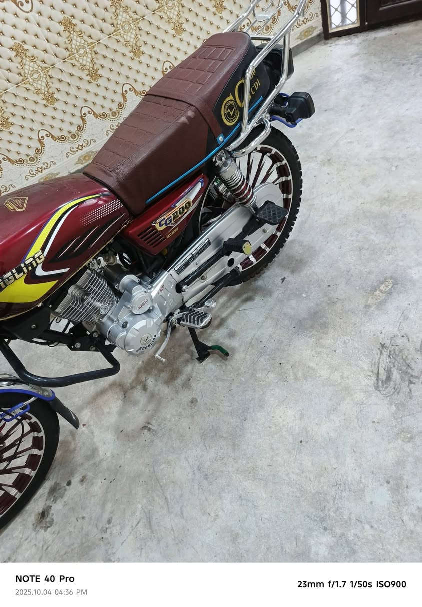 سلام عليكم دراجه يراني البيع موديل 2025 سعر 750 وبيه مجال ***********@***********
