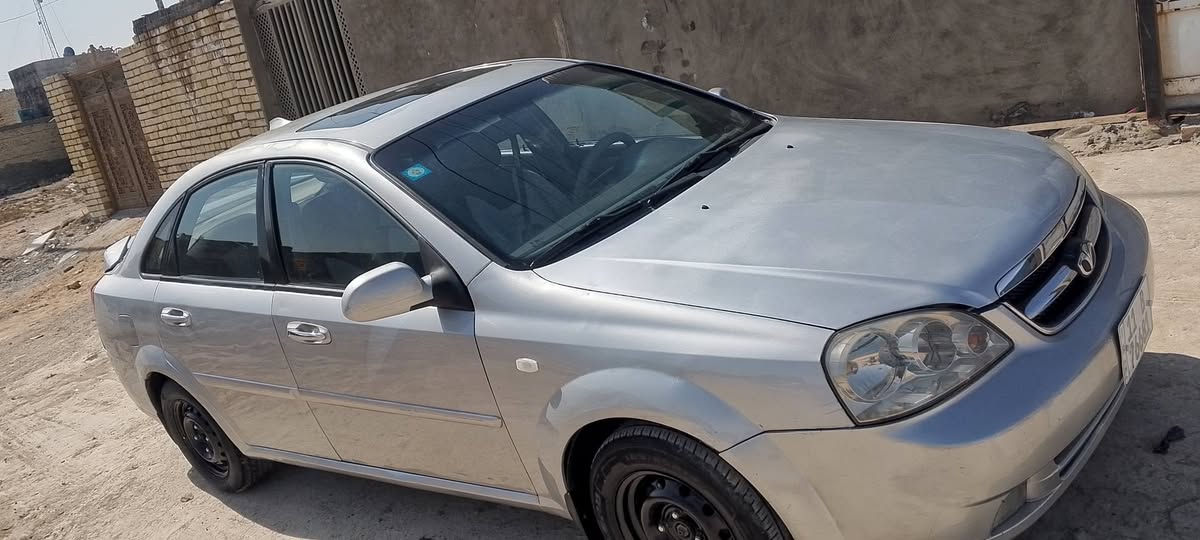 سلام عليكم سياره لبيع رقم بغداد نكليزي بسمي مديل 7 سياره نضيفه بمعنه لكلمه مال جناي تجي وشوف تفاصيل فل فيديو بل منشور كير مكينه تبريد كله مكفول صدر امامي خلفي جديد سياره جاهزه عله يدي فتحه شغاله تحكمات ستيرن شاشه تخم تاير لسعر 65  بيهه مجال لطيبين مكاني بغداد يم حي لبتول رقمي *********** واني خادم
