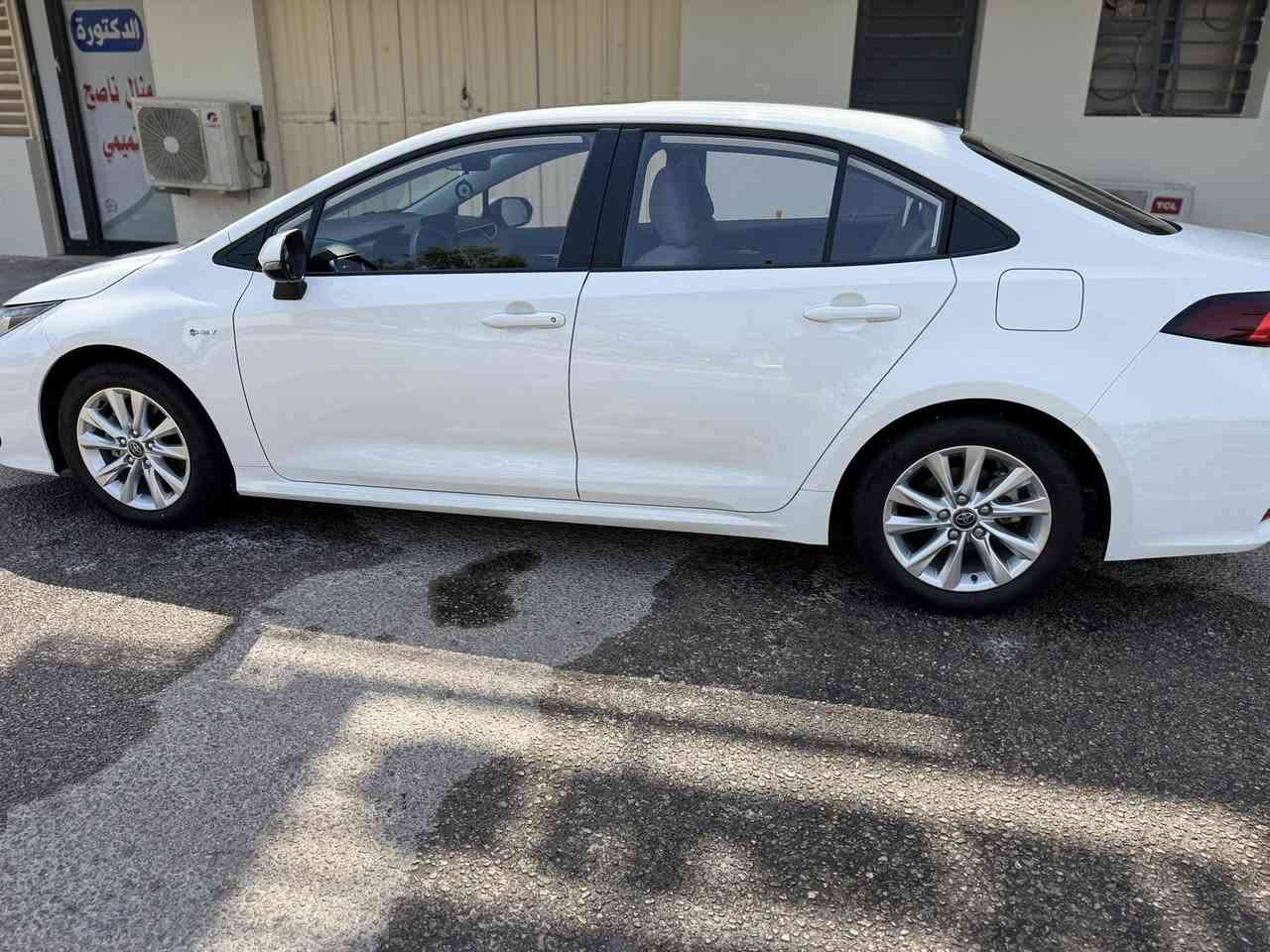 السلام عليكم
كورلا هايبرد 2024 شكل الخليجي 

كفاله من الصبغ والتبديل 

رقم بغداد الجديد بسمي 

ماشيه 43الف Km 
دوشمه كامله 
بصمة ابواب 

بصمة تشغيل

فتحت سقف

كشنات جلد

فول تحكم استيرن

سايد بريك بصمة

اوتو هولد

قياده ذاتيه

تحديد مسار

شاشه كار بلي

كامرا خلفيه

حساسات

قطعتين تبريد

لايت  LED 

بك لايت لد

السعر 153بيه مجال 

العنوان  كربلاء 

***********
