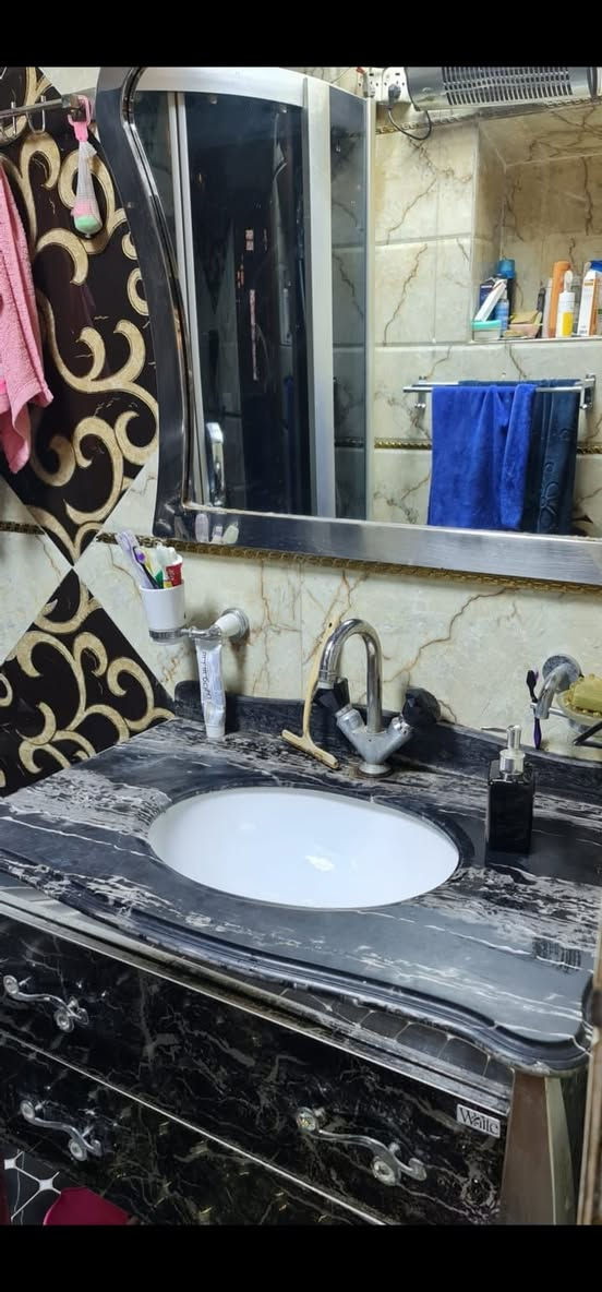 مغسله مرمر قياس متر مع مرايه تكمه السعر ١٥٠ الف مكان شارع فلسطين


**إذا كنت صاحب هذا الإعلان وتريد حذفه لأي سبب، رجاءا أرسل رسالة إلى الدعم الفني**