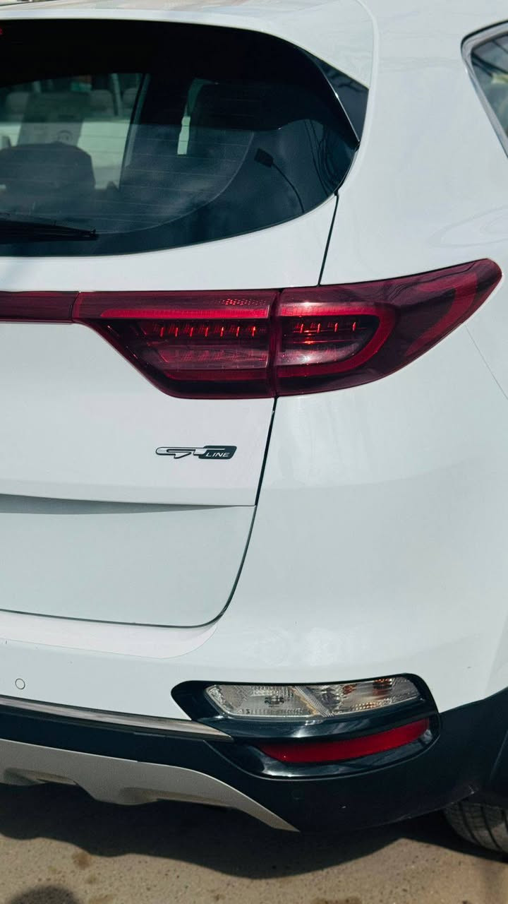 السلام عليكم سبورتج جي تي لاين موديل 2021 ماشية 76 خليجي فول 1/1 بيهة بارد بسيط بالجاملغ الامامي بصمة بانوراما صندوق كهرباء كشنات جلد كهرباء شاشة كاميرا شاحن لاسلكي حساس امامي خلفي مري شفط سايد بريد بصمة وضعيات قيادة مساعد نزول منحدرات تحكمات كروس سرعة تخم تاير جديد باتري جديد سعر 213 وبيهة مجال بسيط مكان السيارة بغداد للاستفسار خاص


**إذا كنت صاحب هذا الإعلان وتريد حذفه لأي سبب، رجاءا أرسل رسالة إلى الدعم الفني**