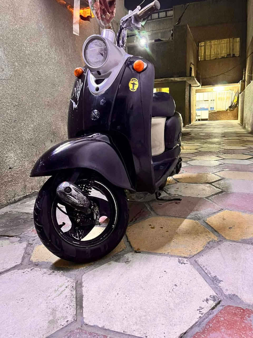 السلام عليكم دراجة كلاسيك  عبد الحليم شغالة   للبيع السعر 400 وبيها مجال
العنوان بغداد      بلديات
الهاتف *********** ‏
