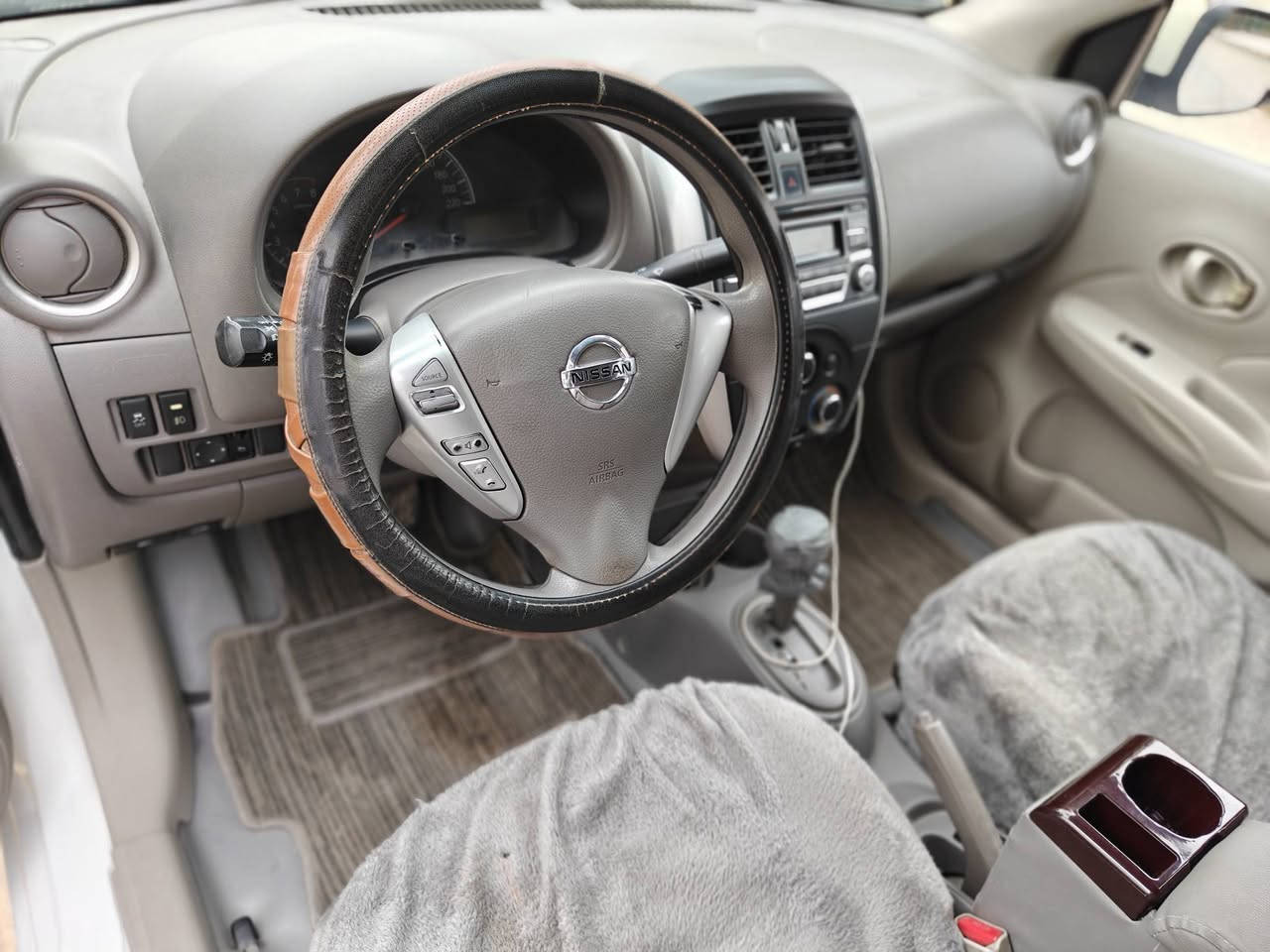 السلام عليكم 
#للبيع نيسان سني هندي (البليتة الزركة) موديل 2020 سيارة مرتبة وحلوه جاهزة وع ايدي وماناقصها شي 
مكانها النجف الاشرف ناحية الحرية 
***********
