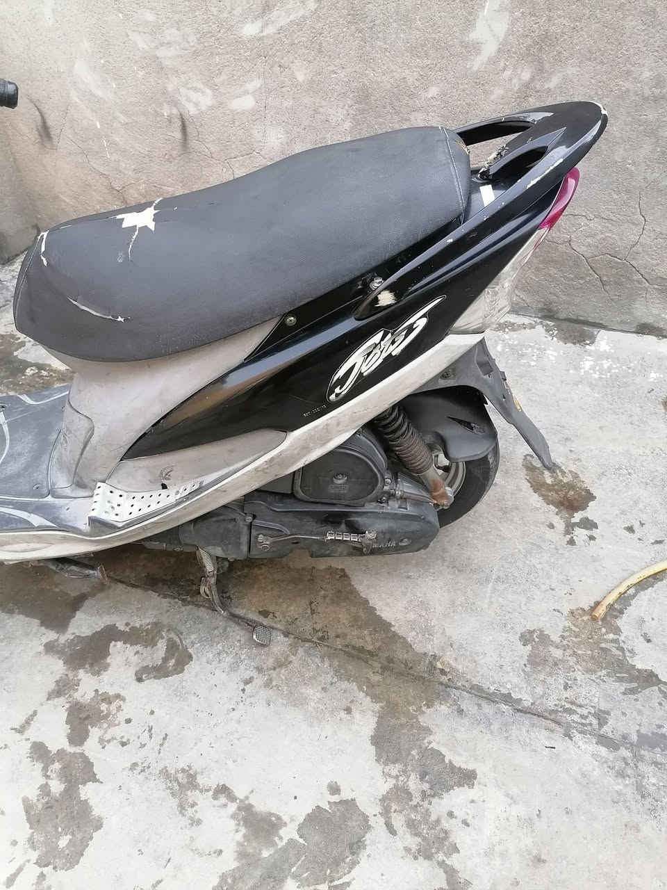 سلام عليكم دراجه ماكس منغولي مديل 2006 دراجه كلها بلادي كفرات بلادي وكلها  كهربيات شغاله ختم شلعه ومعدل مكينه  خرسه سعره 400بيه مجال قليل لشراي


**إذا كنت صاحب هذا الإعلان وتريد حذفه لأي سبب، رجاءا أرسل رسالة إلى الدعم الفني**