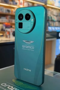 ريلمي GT 8 برو • أستون مارتن • ١٦/٥١٢