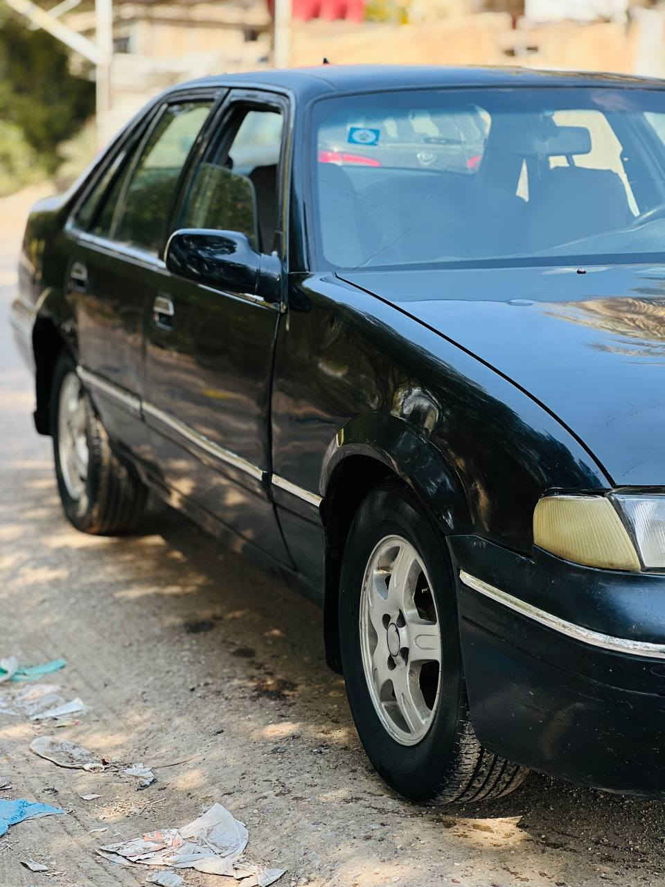 سيارة برنس ( فراشة ) موديل 1996
• رقم بغداد - خصوصي تحويل ثاني يوم 
• محرّك مسكّر • 
•گير أوتماتيك • 
• بيها صبغ حزام 
🔺 نظافة السيارة مثل ما موضّح بالصورة سياره حلوه وكاعده نصبتها حلو 
( مكاني بابل - الإسكندرية)
• السعر ( 32 ورقة ) وبيها مجال
رقمي واتساب + اتصال : ***********
