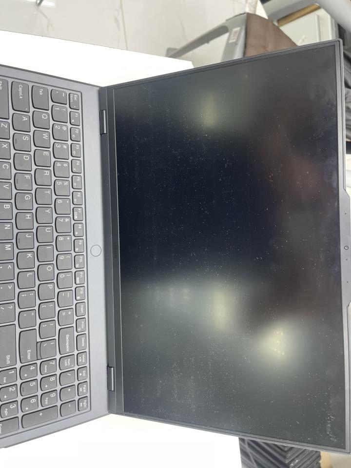 *Lenovo Legion Pro 5 Ryzen 7 Series 🔥*
- *Processor*: AMD Ryzen 7 8745HX (8C / 16T, 3.6 / 5.1GHz, 8MB L2 / 32MB L3)
- *RAM*: Up to 32GB DDR5-5200
- *Storage*: Up to 1TB PCIe NVMe SSD
- *Display*: 16" WQXGA (2560x1600) OLED, 165Hz, 100% DCI-P3
- *Graphics*: NVIDIA GeForce RTX 5060 8GB GDDR7
- *Battery*: 80Wh
- *Ports*: Thunderbolt 4, USB-A, HDMI, Ethernet
- *Security*: Fingerprint reader, IR camera, TPM 2.0 🔒

Want to add some style to your Legion Pro 5? Check out these awesome stickers on Etsy ¹ ²:
- *Power Button Sticker*: Protects and customizes your power button
- *Vinyl Decals*: Various designs and colors to match your style
- *Laptop Skin*: Protects your laptop's body and adds a personal touch

Would you like more details on specific models or sticker designs?
058 195 4934


**إذا كنت صاحب هذا الإعلان وتريد حذفه لأي سبب، رجاءا أرسل رسالة إلى الدعم الفني**