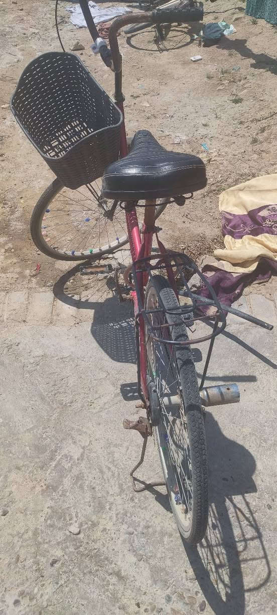 بايسكل نضيف سعره 30 الف حي عطاء


**إذا كنت صاحب هذا الإعلان وتريد حذفه لأي سبب، رجاءا أرسل رسالة إلى الدعم الفني**