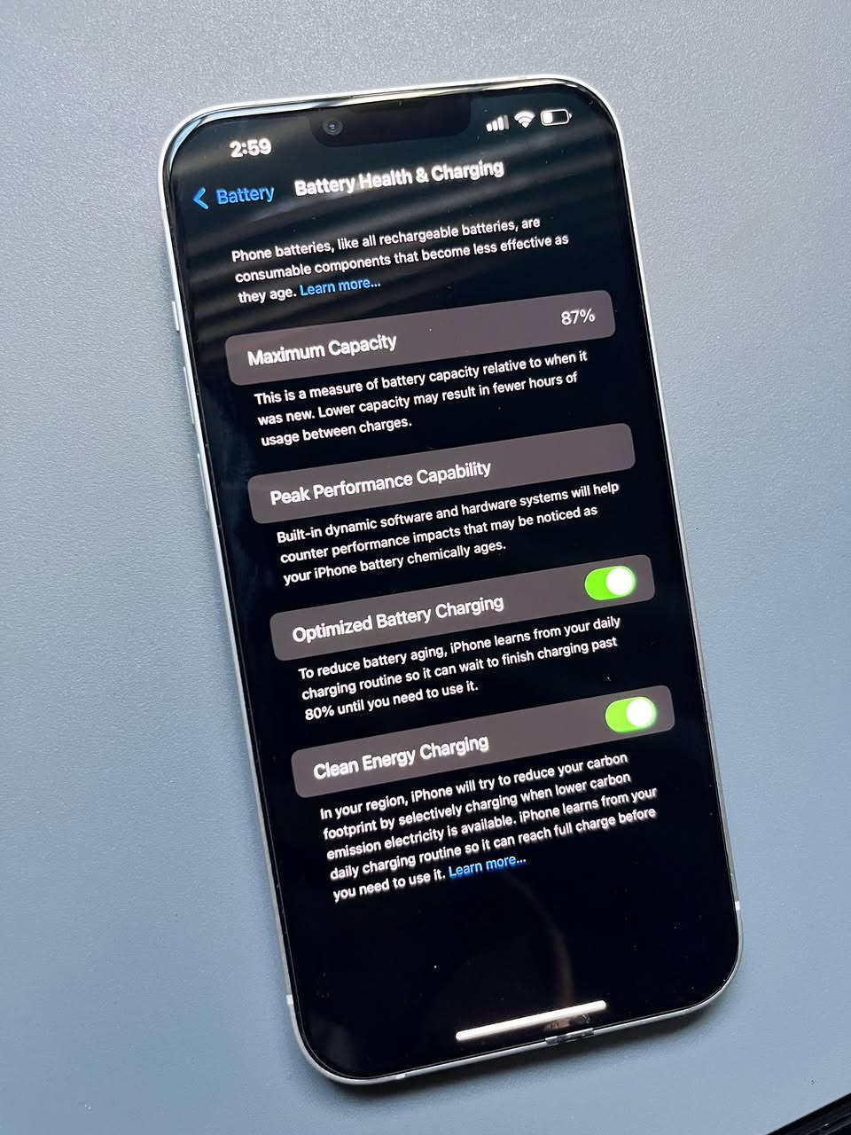 السلام عليكم ايفون ١٤ بلس ذاكرة ١٢٨ بطارية ٨٧ 
مامبدل ولا شي سعرة ٥٥٠ 
المكان كركوك


**إذا كنت صاحب هذا الإعلان وتريد حذفه لأي سبب، رجاءا أرسل رسالة إلى الدعم الفني**