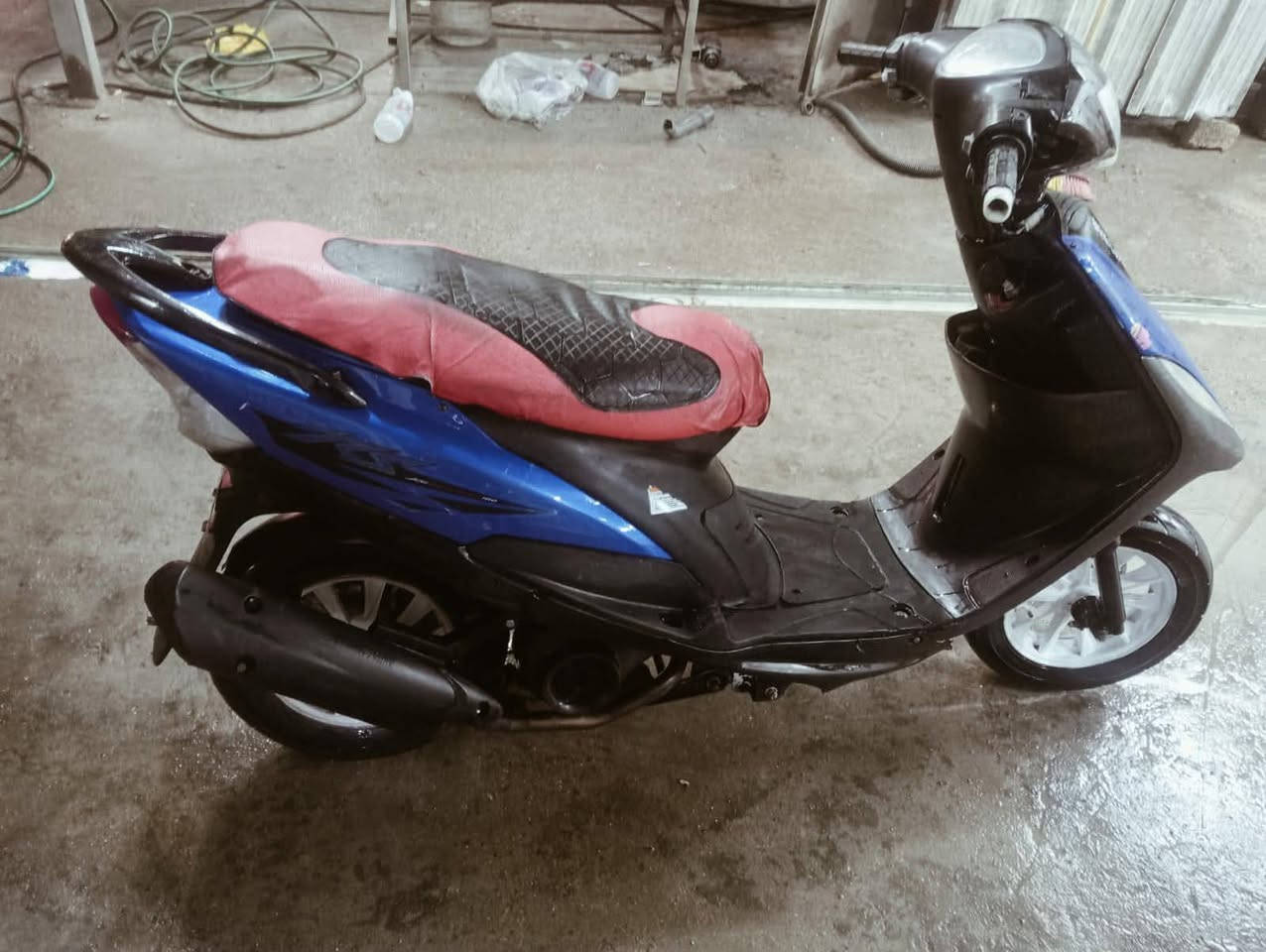 سلام عليكم ماكس عدله بوشه 55 شلعه ومعدل اريد امراوس مال لعب


**إذا كنت صاحب هذا الإعلان وتريد حذفه لأي سبب، رجاءا أرسل رسالة إلى الدعم الفني**