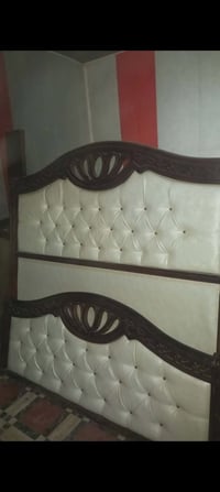 جربايه • ميز تواليت • صاج