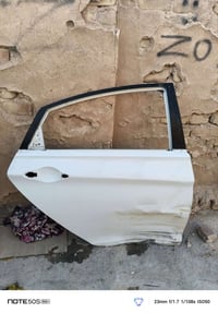 باب سوناتا للبيع مال الصدر بيها شويه ضربات ترجع  السعر  60  0782817093...