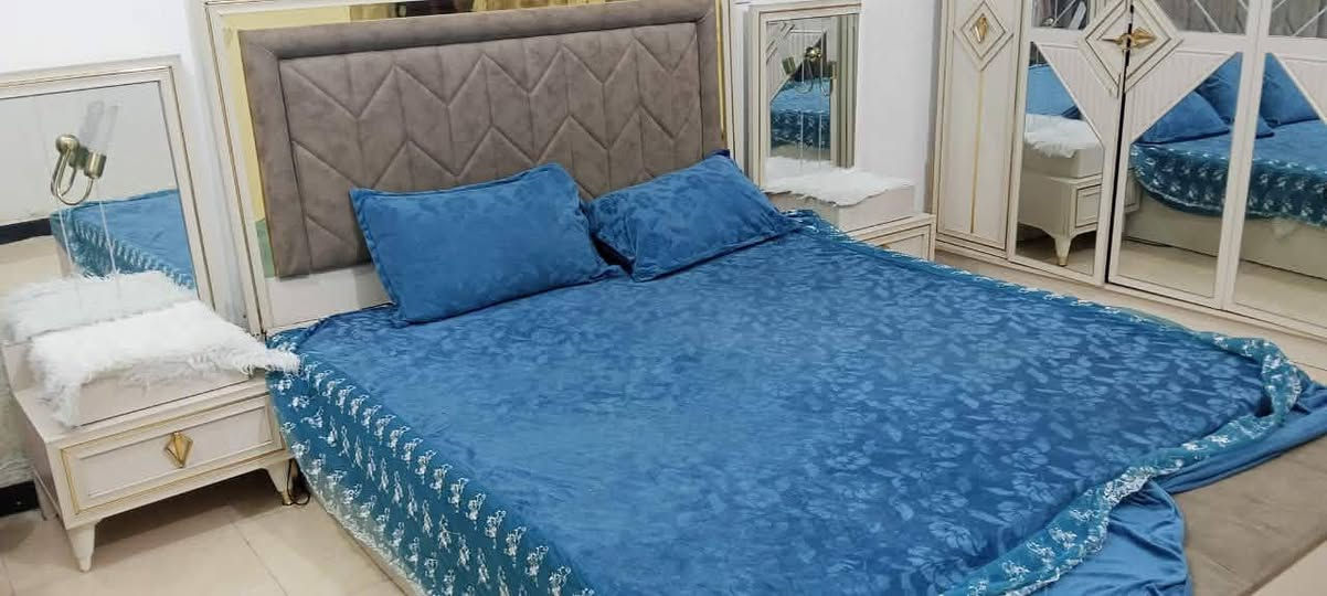 غرفه تركيه نضيفه 😍
ب650 وبيهه مجال🙂
لعنوان حي الخليج.


**إذا كنت صاحب هذا الإعلان وتريد حذفه لأي سبب، رجاءا أرسل رسالة إلى الدعم الفني**