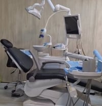 من رخصة الادمن عيادة كاملة للبيع او بالتجزئة ادواتها سعر الجير مليون و...