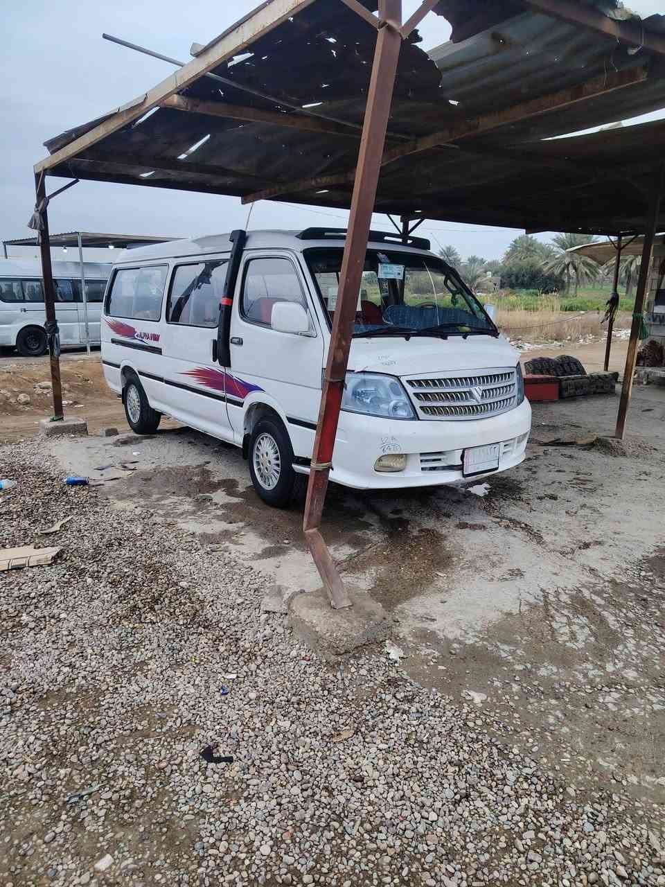 السلام عليكم شباب فاتون موديل 2009 تحويل ثاني يوم مصفر هيه ومرور كير مكينه كهربايات صدر تايرات كل جديد بس الكسن بي وناء قليل السعر 60 ومجال قليل حك جيه ***********
