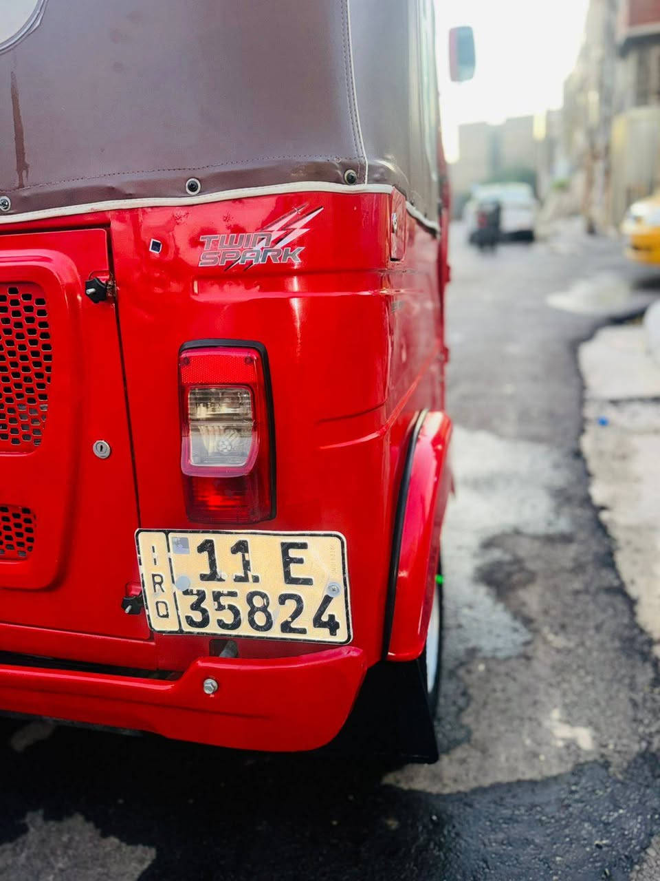 سلام عليكم شباب تكتك للبيع مديل 2022 شهر 9 رقم بسمي تحويل ثاني يوم كفاله عامه وخير من الله رقم ***********
