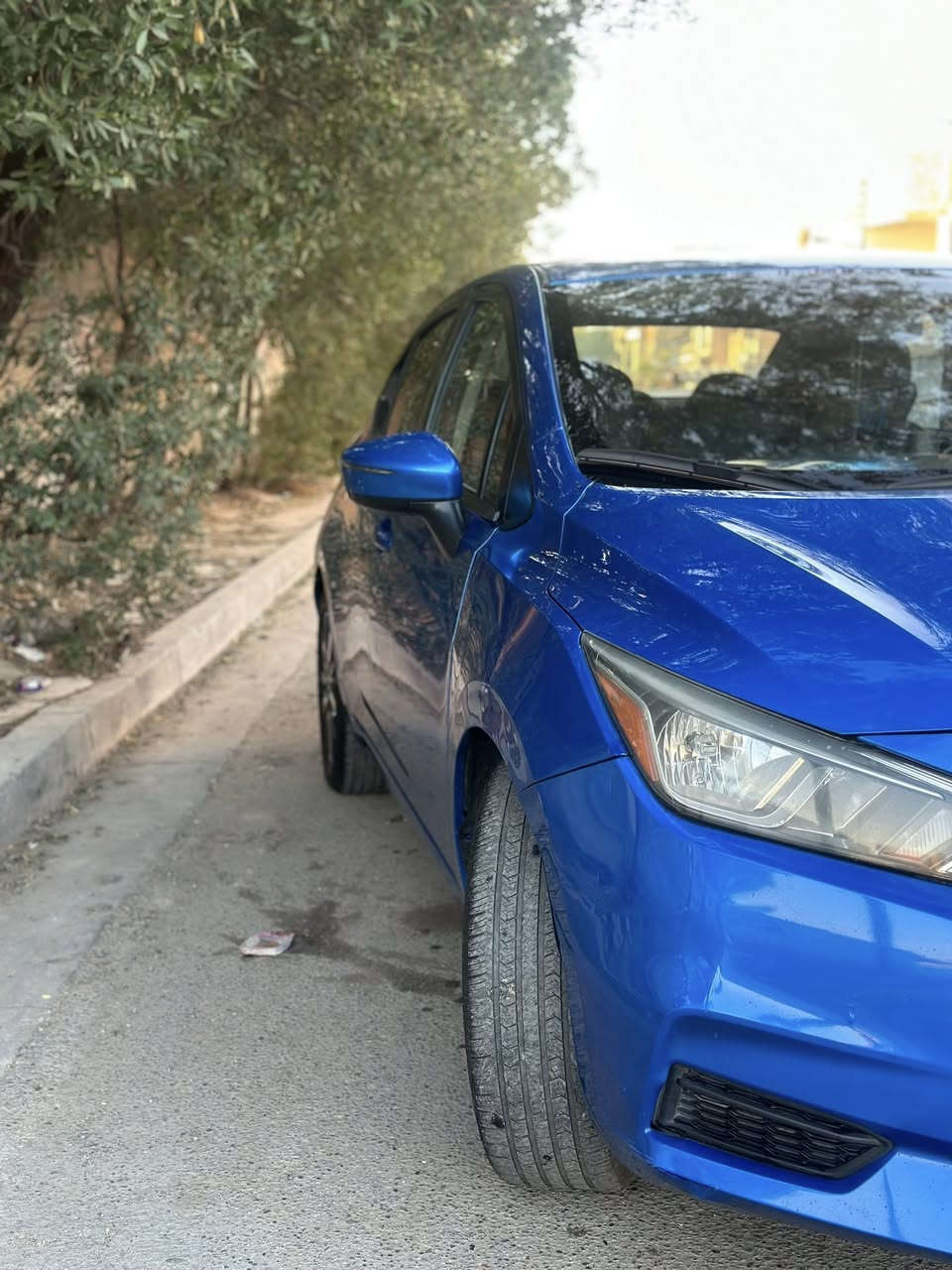 نيسان فيرسا 2021 _فئةSV
بصمة
ماشية ٨٤ ميل 
رادارات 360 درجة توقف تلقائي 
اندرويد اوتو +ابل كار بلي 
تحكم سترين +مثبت سرعة 
ويل كروم 
نقطة عمياء 
اشاير بالمري +حساسات 
حادثها جاملغ سكن مبدل نفس اللون بدون قطره صبغ 
بارد قطعتين صغيرات 
سعر ١١٠ وبيها مجال بسيط حك الجيه 
للتواصل واتس اب فقط 
رقم ***********
