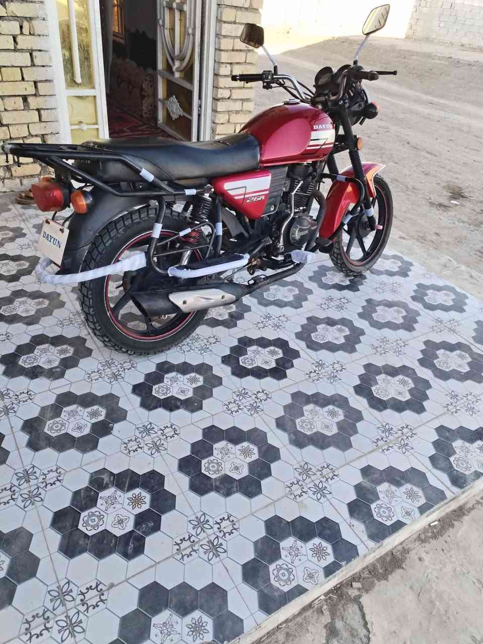 السلام عليكم    دراجه    دايون البيع وراق صولي مكفوله كفاله عامه  مكان ناصريه  شراي يتصل وبي خير ودلل هاذرقمي بي واتساب ***********
