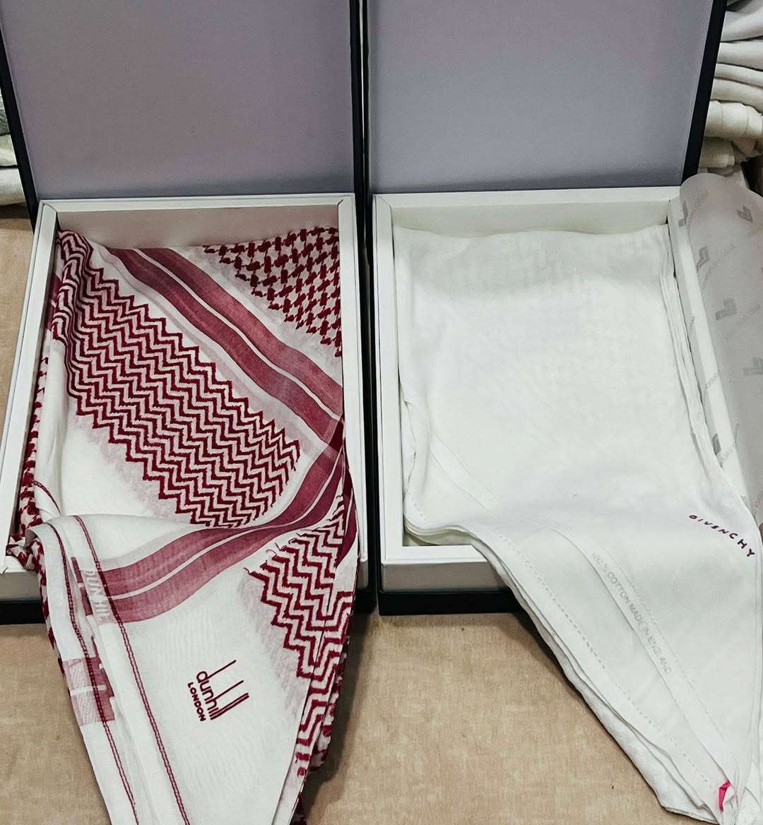 وصول وجبة جديده من الشماغ السعودي الابيض والاحمر البالة المستورد نضافة ١٠٠٪ 
وبسعر جداااً خرافي ١٠ الف فقط 
متوفر توصيل لكافة محافظات العراق 5 الف 
للتواصل. واتساب ***********
العنوان الانبار -عامرية الصمود -بناية حرج عبود -مجاور مكوى العامرية
