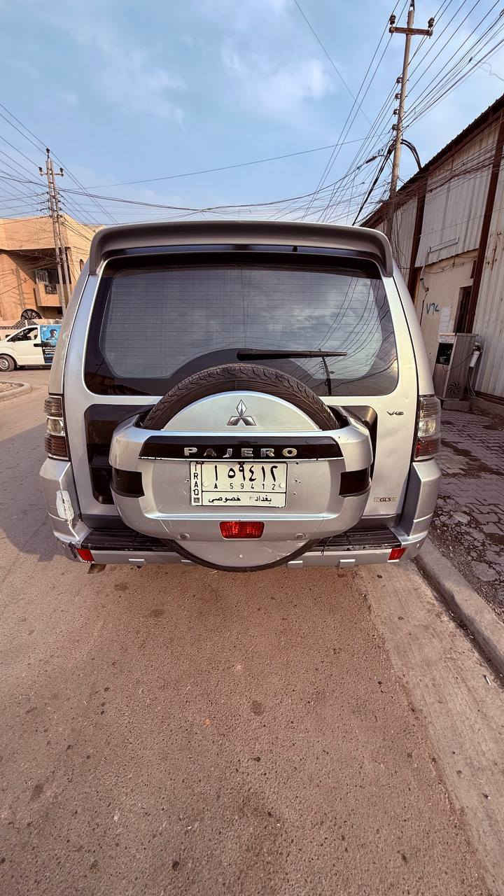 باجيرو ٢٠٠٨ حبتور خليجي 
رقم بغداد ألماني  كامل مواصفاتها  
دمام خلفي 
كرسي كهربائي 
مري شفط 
ثلاثة قطع تبريد 
مكينه ٣٠٠٠
٣ قطع صبغ بدون اي ضربة والصور موجودة
السعر 105 
*********** بغداد, العراق
