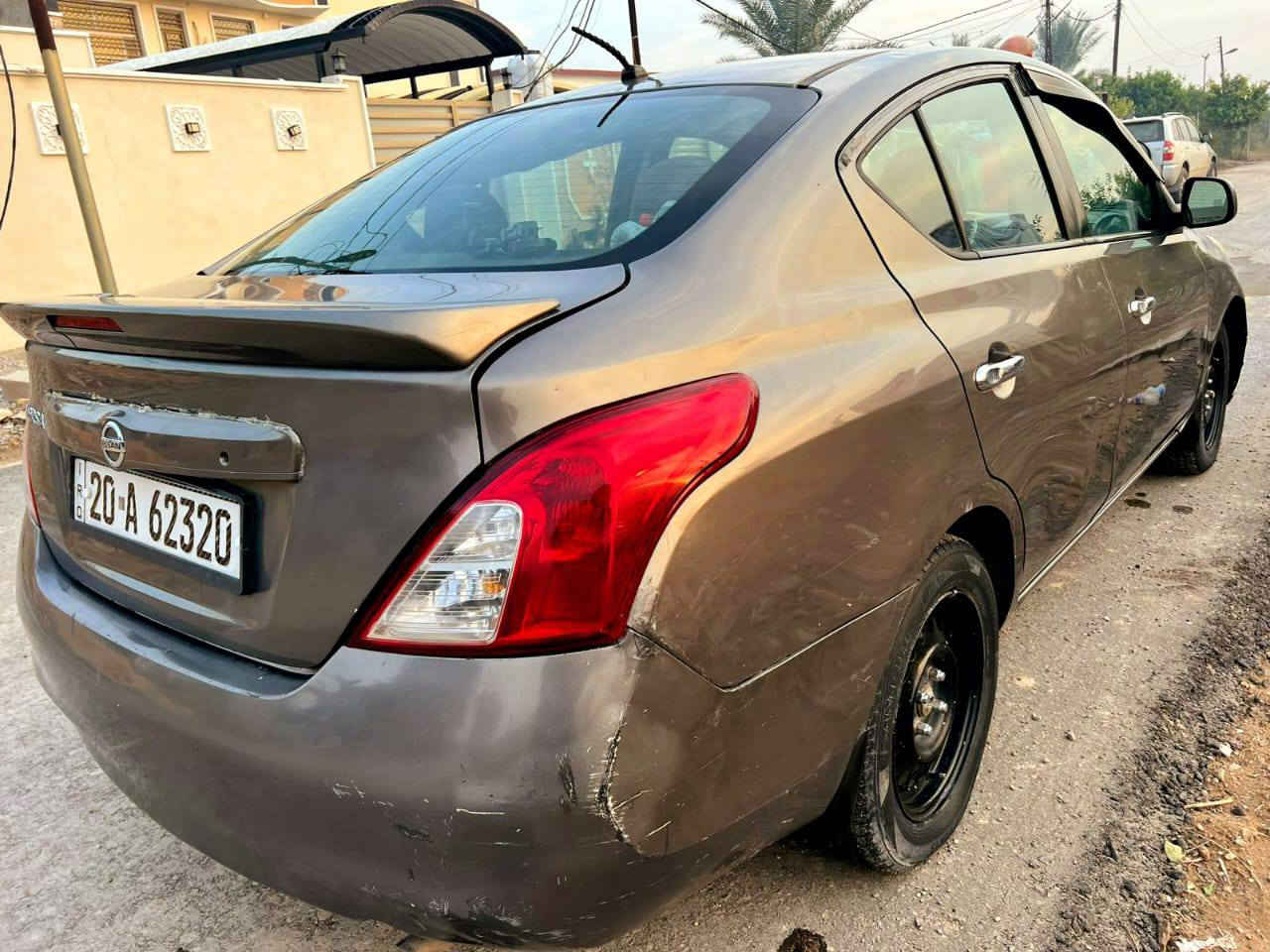 نيسان فيرسا ٢٠١٣ 
وارد أمريكي نقص بس دعامية 
حادثها بجم من امريكا ومسوي 
حدادية صدر قبل شهرين مبدلة 
كير مكينة خير من الله سيارة جاهزة مال بيت ومرتبة بيها نقوصات قليلة كلش العنوان بغداد
السعر ٧٨ وبيها مجال بسيط حك الجية صاحبها موجود تحويل مباشر  
غير متواجد على الفيس 
رقم الهاتف :*********** ابو زينب
