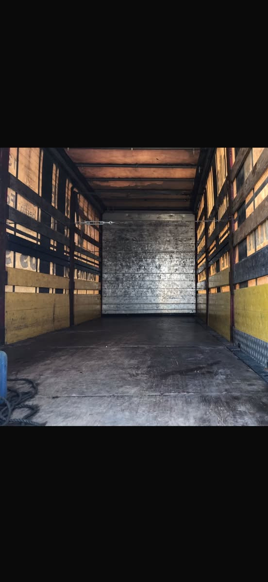 ‏سلام عليكم للبيع ***********￼
