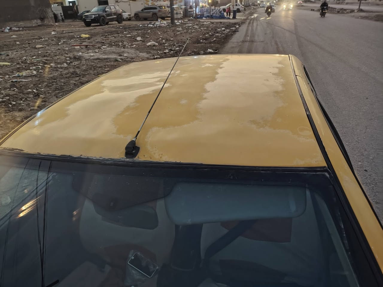 سلام عليكم سمند 2010 مكينه وكير بحاله جيده كشر موضح بالصور تبريد شغال السعر 30وبيها مجال العنوان بغداد شهداء السيديه تواصل خاص او على رقم الهاتف واتساب ***********
