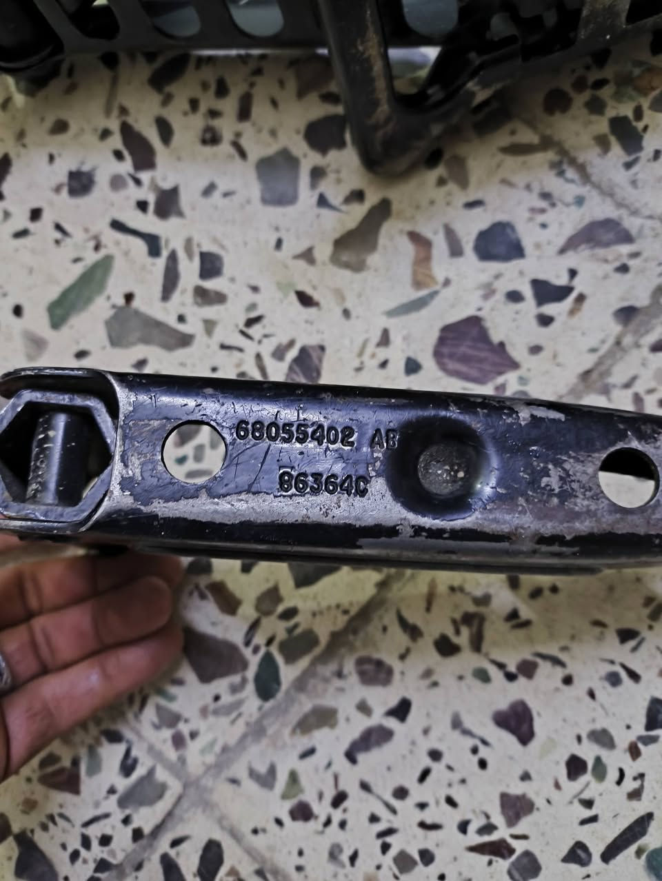 جك مع ويل سبانة 22 اصلي تفصيخ
بابل 35 ألف ***********
