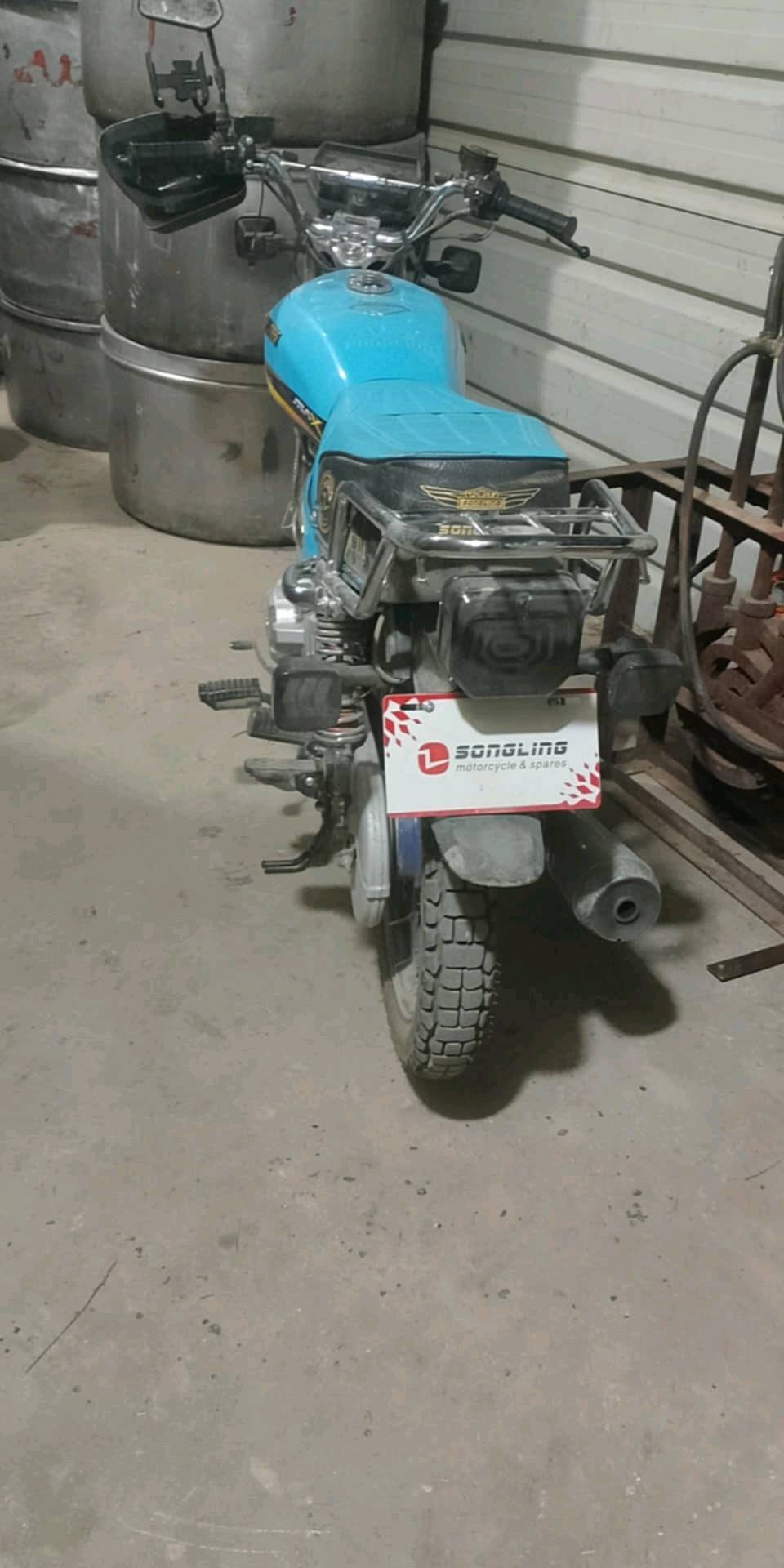 دراجه ايراني موديل ٢٥ رمبه تلمع رايدها مراوس ببوكسر او دايوان و اطيه فرق 