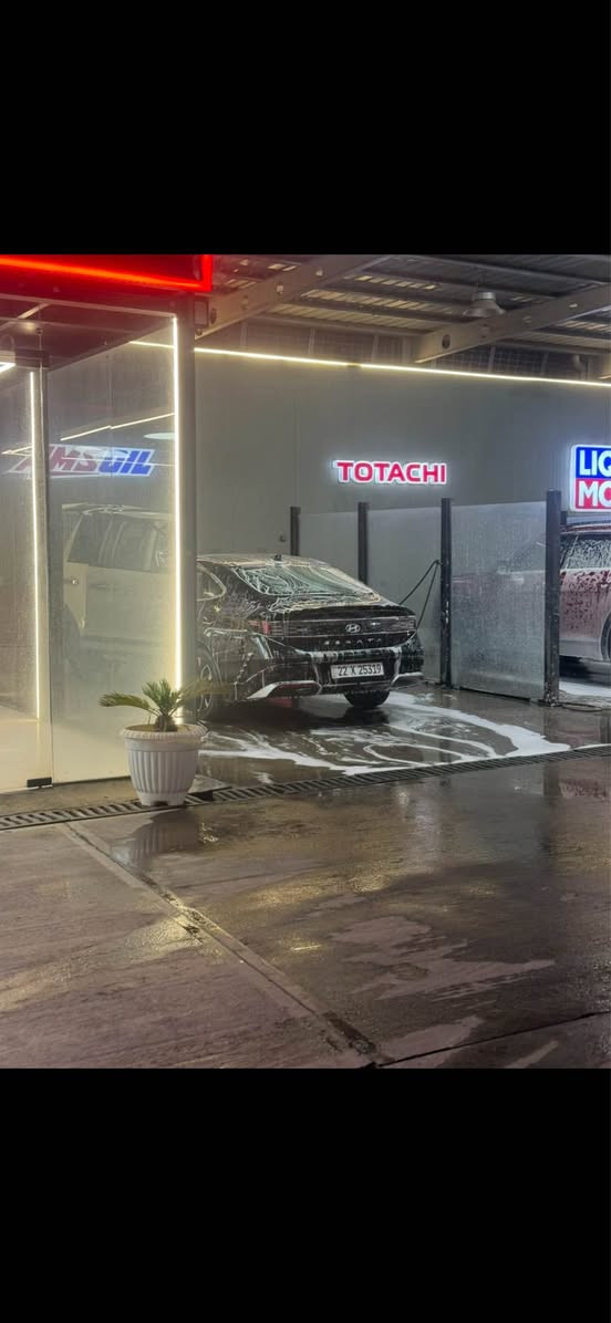 سوناتا مديل 24 
نص فول حادثه بس دعاميه خلفيه صبغ سياره كفاله من الصبغ بس البنيد جاي بي كلير من امريكا فقط رقم اربيل 
بسم شركه سياره جديد حال 
رقم *********** 
سعره 205 وبيها مجال بسيط 
مكاني بصره أربيل, العراق
