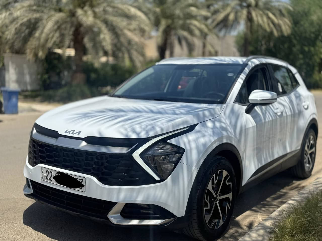 السلام عليكم
للبيع فقط 

بدون مراوس

كيا سبورتج 2025 

وكالة نيم 

رقم اربيل

ماشية 32 الف كيلو متر 

مواصفات عادية

داخل اسود

بصمة

تشغيل عن بعد

رادار ب مري

رادار امامي

تحديد مسار

حساس امامي

شاشة ديجتال 

كاربلي

كامره خلفية 

الخ من مواصفات 

السعر جدا مناسب 

209$ وبي مجال

عنواني بغداد البياع 

***********
