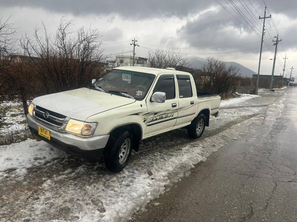 ديئر ٢٠٠٦ناوسوو كابريته گيرو مه كينه به شرت بي بؤياخ زؤر جوانه سياره كه ه‍يمالانه پاري ئؤپليكيه  يه ك دينار مسروقي تيا نيه.  جوارتاي تازي بؤكردراوه شماري خاوه نه كي.  ***********.  ***********.  محامةلة $26___Deer .sax.nrx.   وتسائب قايبه ر له خزمه ت داين بلاشه مالي فه قيره بشدار, السليمانية
