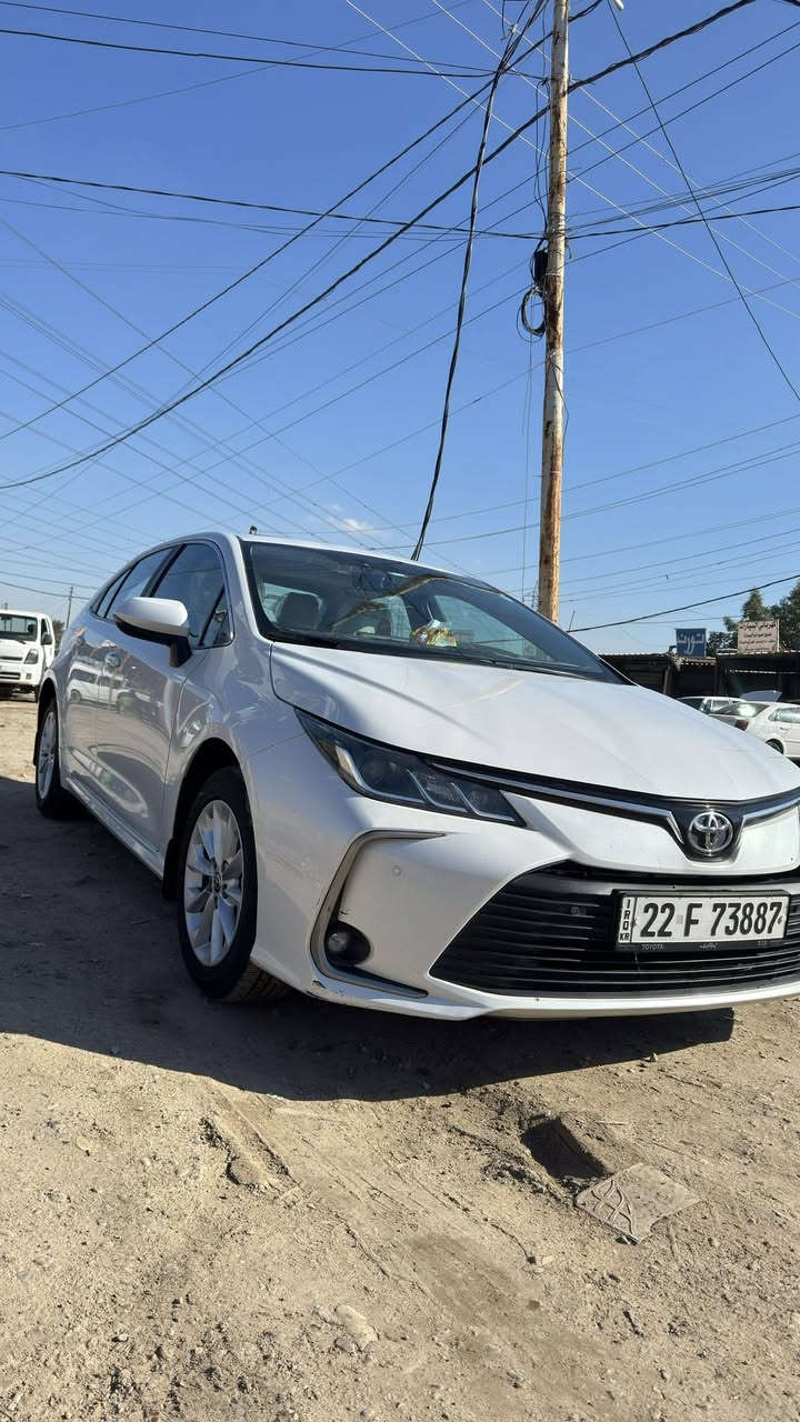 سلام عليكم شباب
كورلا 2022 ساز وكاله 
كفاله عامه من صبغ من طخه 
ماشيه 98 
تخم تاير دوشمه عامه 
بااسمي تحويل مباشر 
مكان السيارة بغداد 
***********
السعر 175 وبيه مجال بسيط
