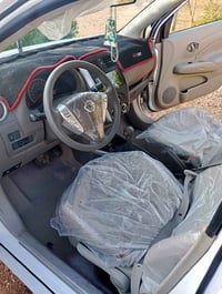 نيسان صني موديل 25 جديدة ماشيه 17الف كفاله عامه  مصري فول رقم اربيل تح...