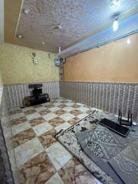 بيت للإيجار بالحيانيه الشعله جديد غرفه وصاله واستقبال ومطبخ وصحيات  ال...