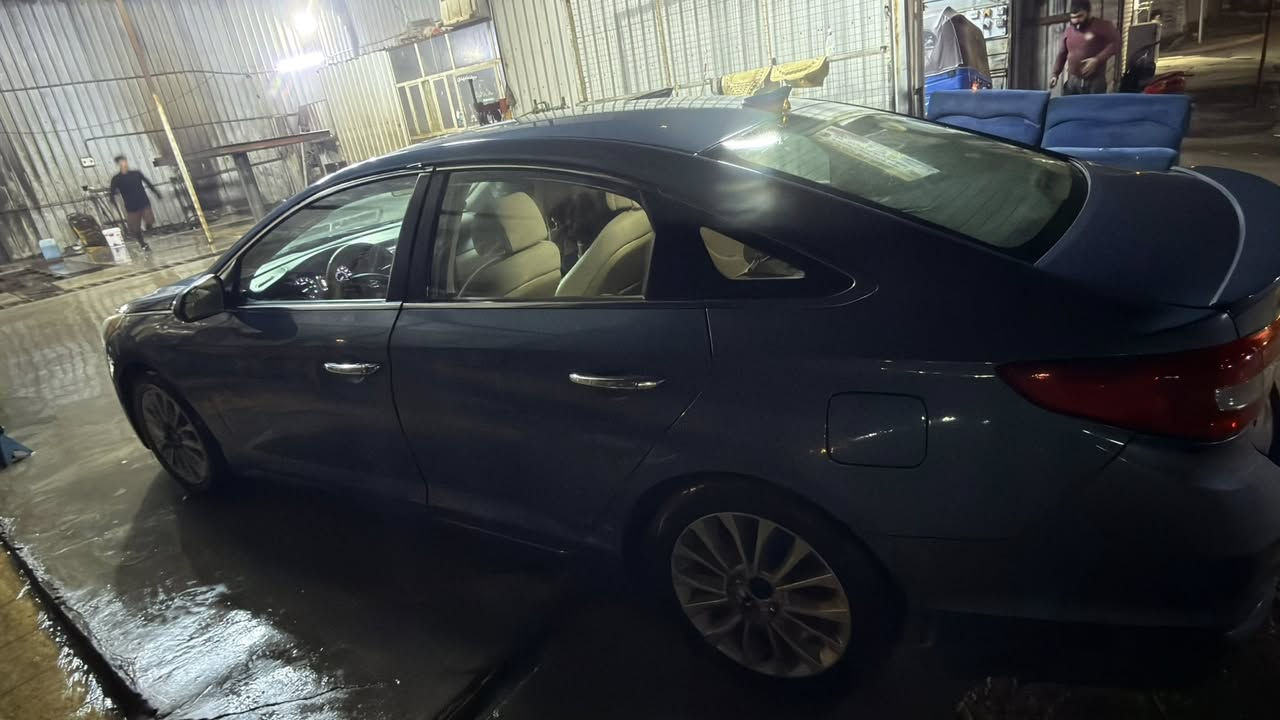 السلام عليكم 
سوناتا للبيع موديل ١٧
وارد امريكي محرك جيتي اي 
ماشيه   ٢٤٠ ميل
تحكم استيرن فول شاشه جديده 
بيه ٣ قطع 
ايرباكات سليمه
  تخم تاير جديد 
تبريد تدفئه خير من الله 
صدر جديد ادامه جديده 
رقم أربيل الإنكليزي
(((((سعر السياره 125 وبيها مجال بسيط)))))
مكان السياره الشعب 
***********
