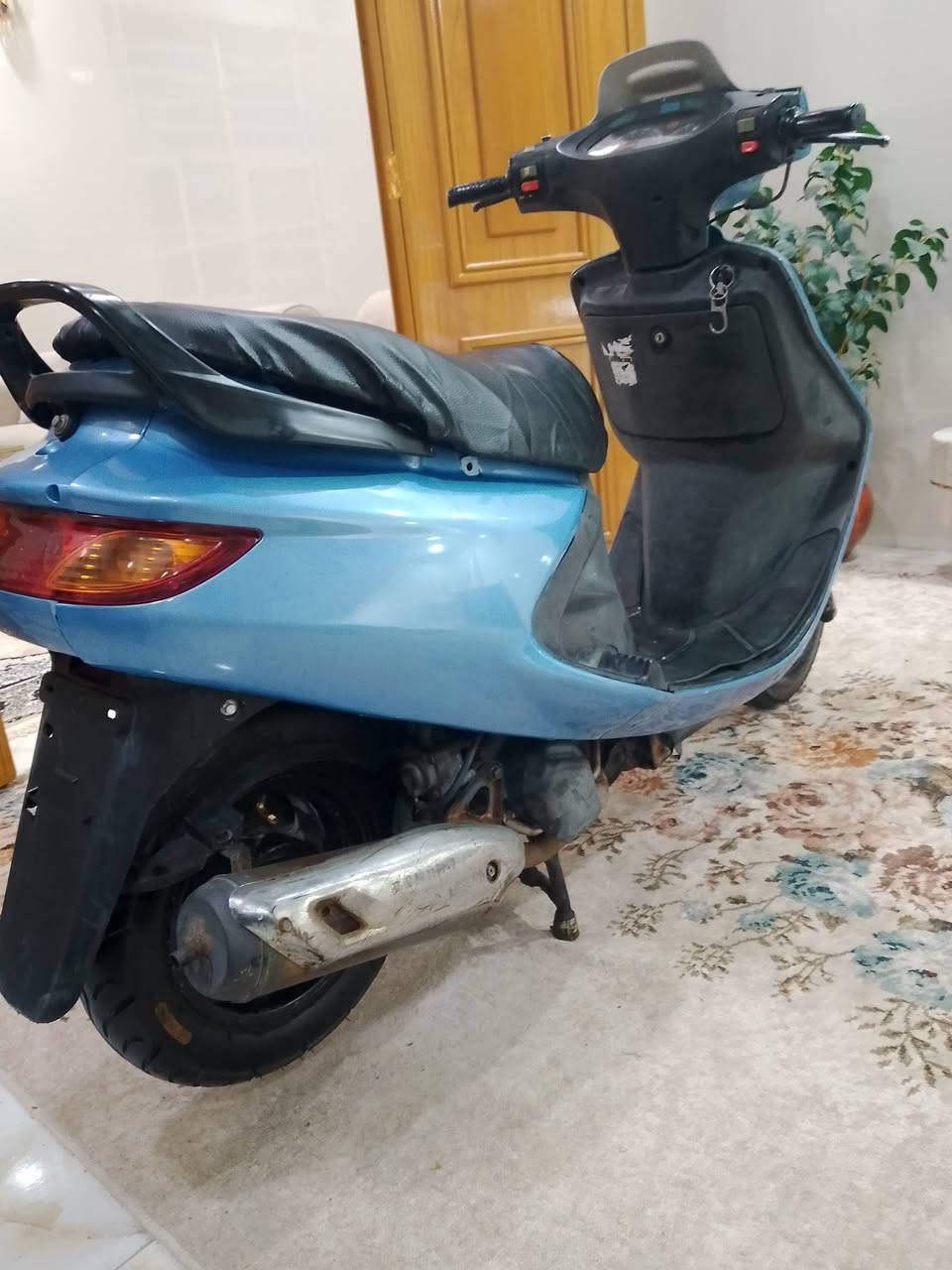 السلام عليكم فراشه للبيع
دراجه مكفوله من كلشي 
كله شغاله سلف هندر واحد 
مكاني نجف 
***********
