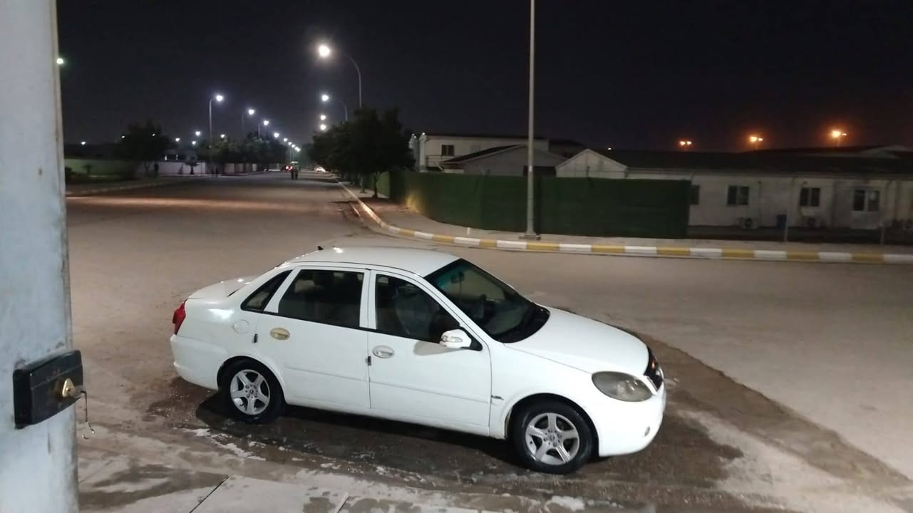 ليفان 520  ابيض  رقم انكليزي بغداد  نظيفه  ليبل واحد  
بيها نواقص  ابيع على وضعها   السعر المطلوب ٤٢ ورقه مكانها بغداد الغزاليه


**إذا كنت صاحب هذا الإعلان وتريد حذفه لأي سبب، رجاءا أرسل رسالة إلى الدعم الفني**